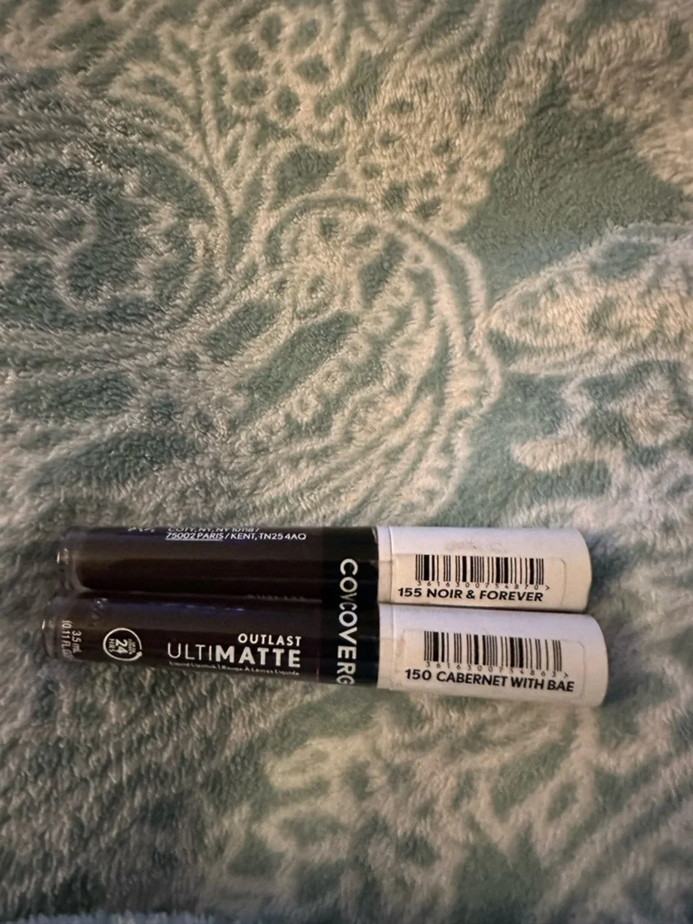 2 CoverGirl Outlast Ultimatte Liquid Lipsticks- 155 Noir & Forever + 150 Caberet